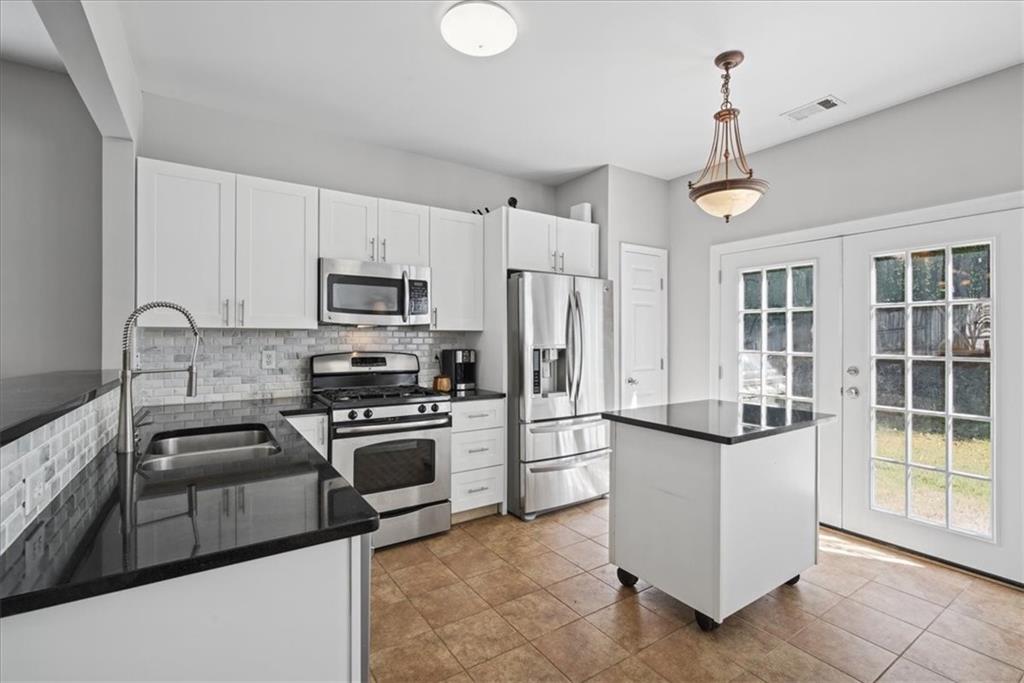 1311 Timuquana Trail Woodstock GA 30188