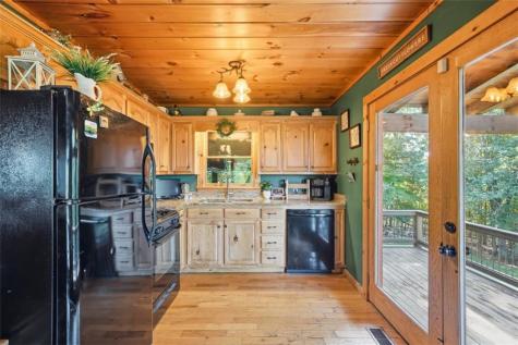 24 Oak Ledge Road Morganton GA 30560