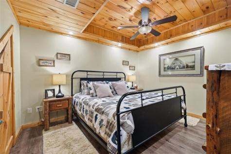 24 Oak Ledge Road Morganton GA 30560