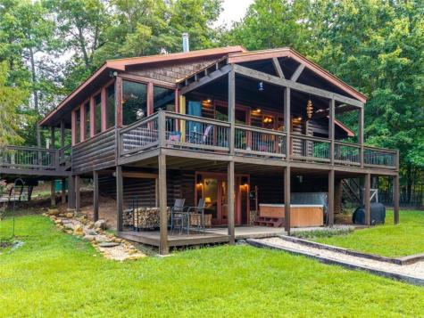 24 Oak Ledge Road Morganton GA 30560