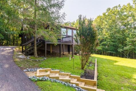 24 Oak Ledge Road Morganton GA 30560