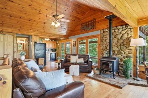 24 Oak Ledge Road Morganton GA 30560