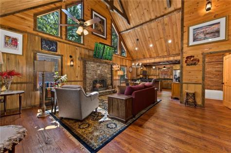 60 Oasis Drive Blue Ridge GA 30513
