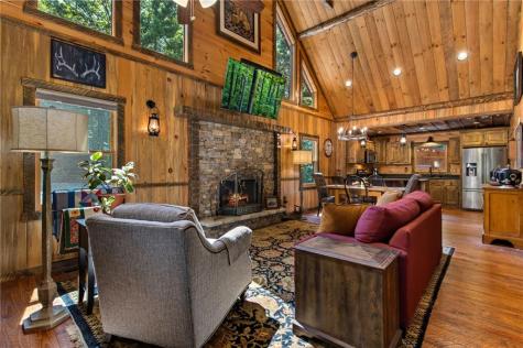 60 Oasis Drive Blue Ridge GA 30513