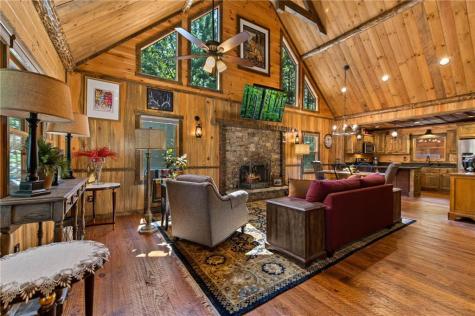 60 Oasis Drive Blue Ridge GA 30513