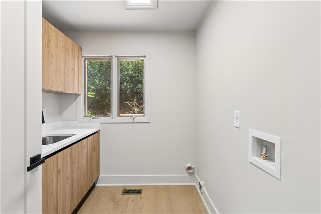 5435 High Point Road Sandy Springs GA 30342