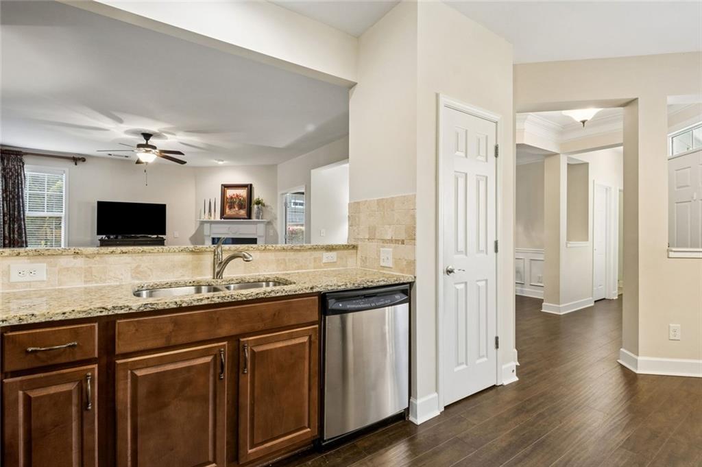 3184 SW Willow Creek Drive SW Gainesville GA 30504
