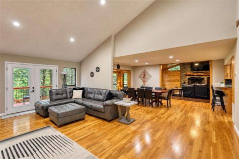 450 Flat Creek Circle Blue Ridge GA 30513