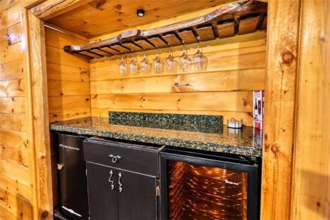 450 Flat Creek Circle Blue Ridge GA 30513
