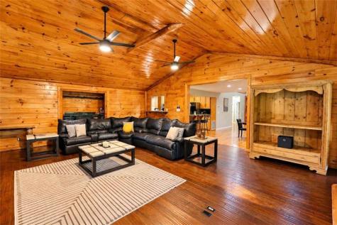 450 Flat Creek Circle Blue Ridge GA 30513