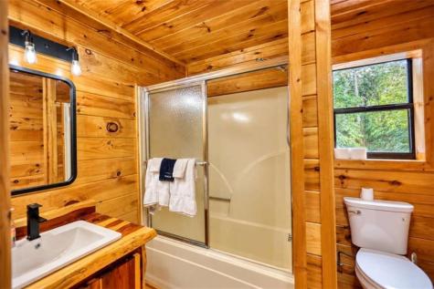 450 Flat Creek Circle Blue Ridge GA 30513