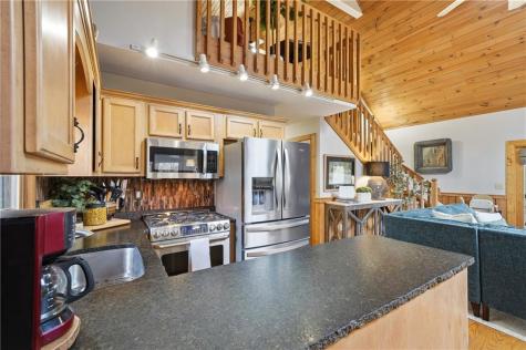 1449 Cherokee Lane Mccaysville GA 30555