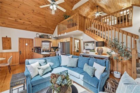 1449 Cherokee Lane Mccaysville GA 30555