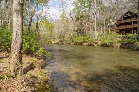 1449 Cherokee Lane Mccaysville GA 30555