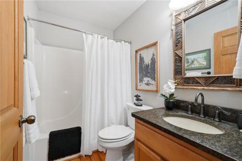 1449 Cherokee Lane Mccaysville GA 30555