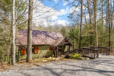 1449 Cherokee Lane Mccaysville GA 30555