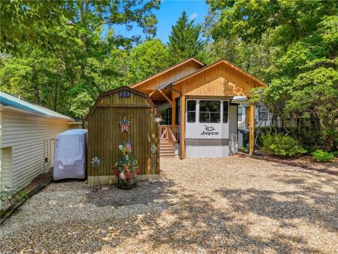 104 Cindy Parkway Cleveland GA 30528