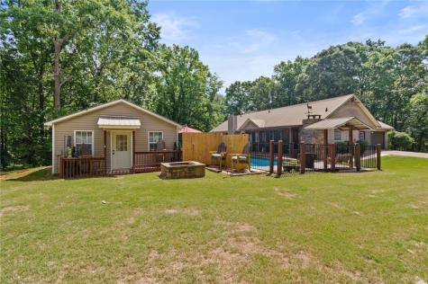1227 Dry Hollow Road Dahlonega GA 30533