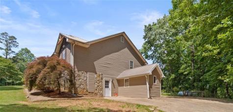 1227 Dry Hollow Road Dahlonega GA 30533