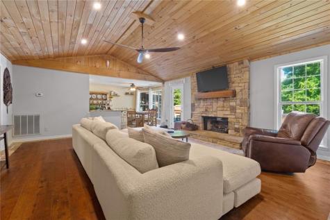 1227 Dry Hollow Road Dahlonega GA 30533