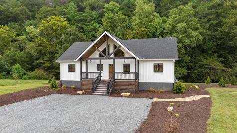 235 W Conasauga Creek Ellijay GA 30540