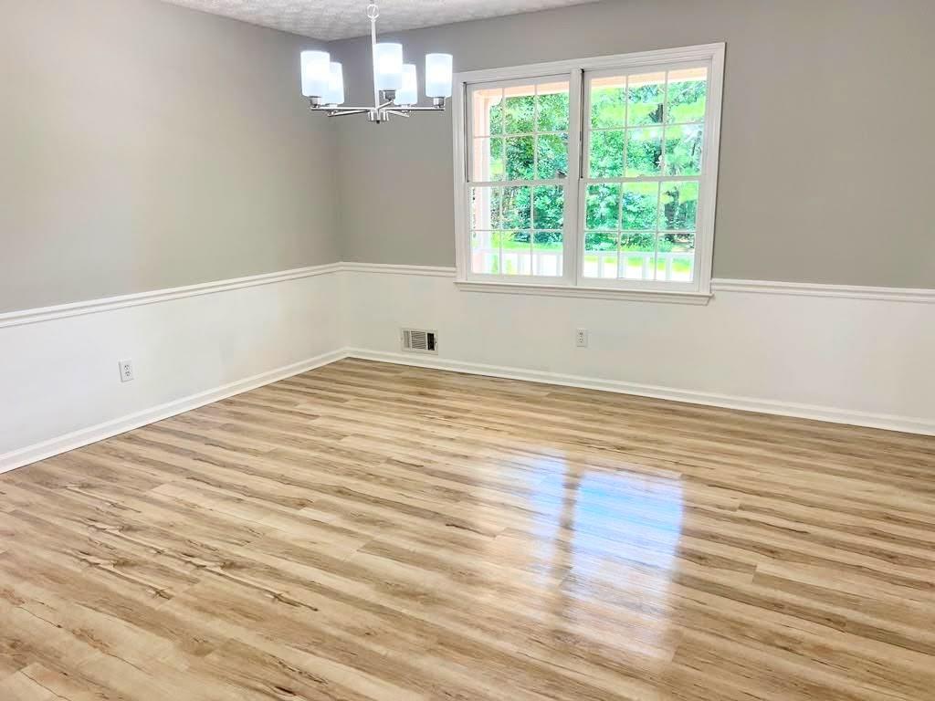 2513 New Mill Court Acworth GA 30102