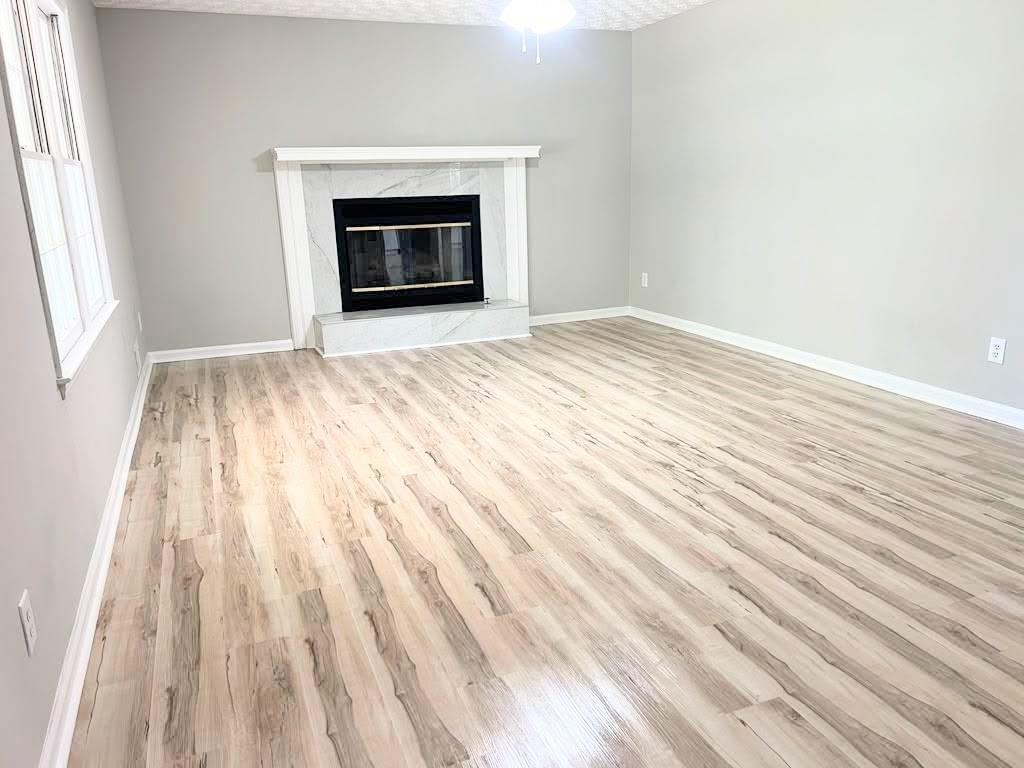 2513 New Mill Court Acworth GA 30102