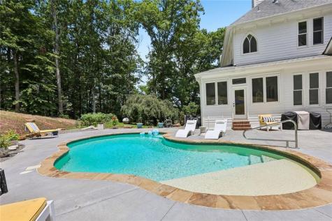 4218 Roy Road Ellijay GA 30536