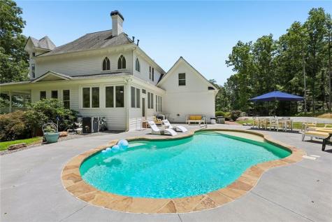 4218 Roy Road Ellijay GA 30536