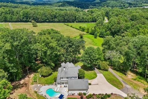 4218 Roy Road Ellijay GA 30536