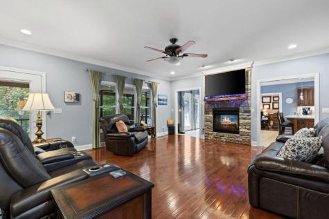 45 Hemlock Court Talking Rock GA 30175