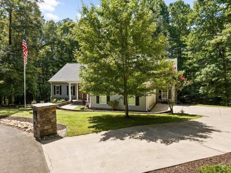45 Hemlock Court Talking Rock GA 30175