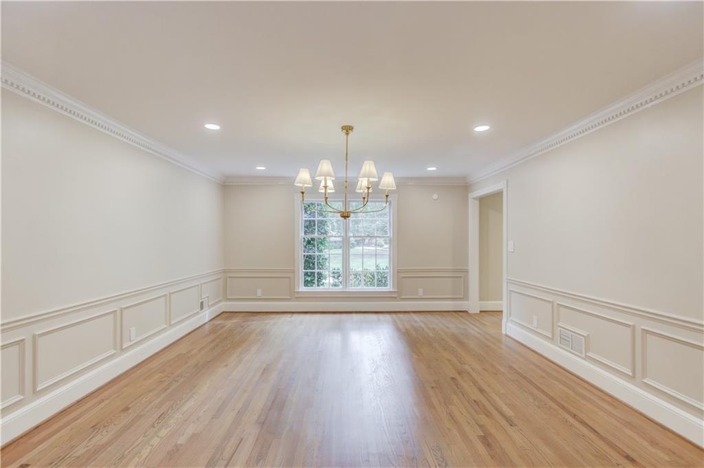 7680 Ryefield Drive Sandy Springs GA 30350