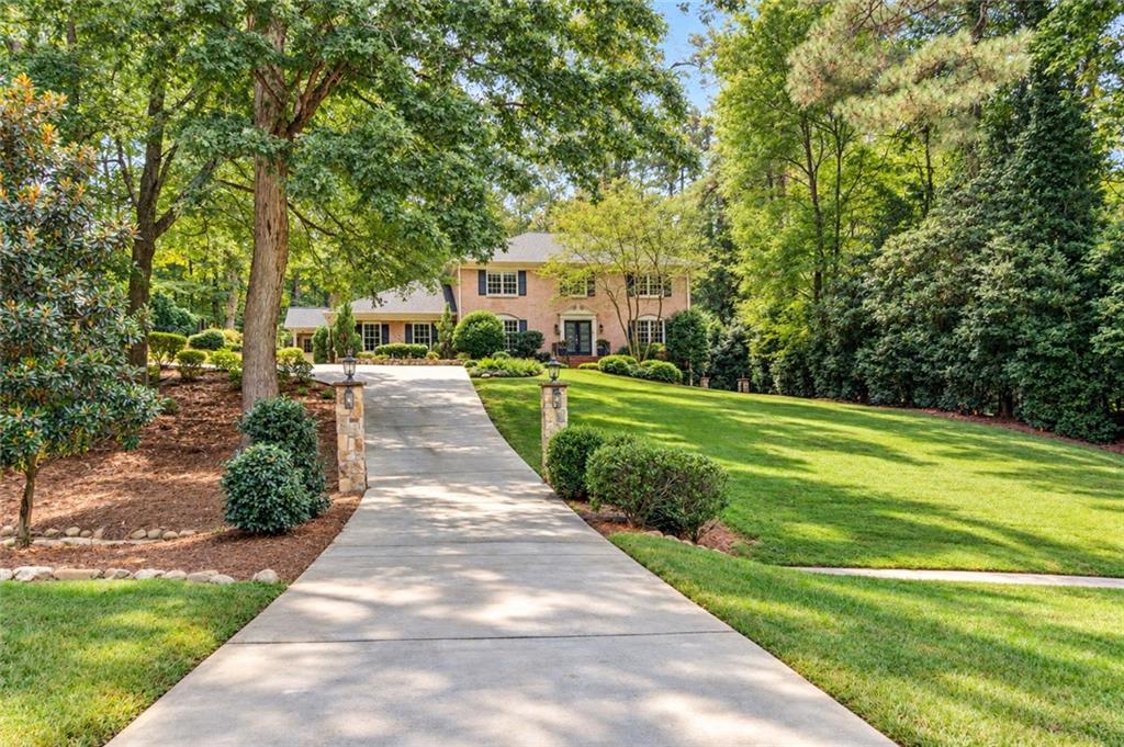 7680 Ryefield Drive Sandy Springs GA 30350