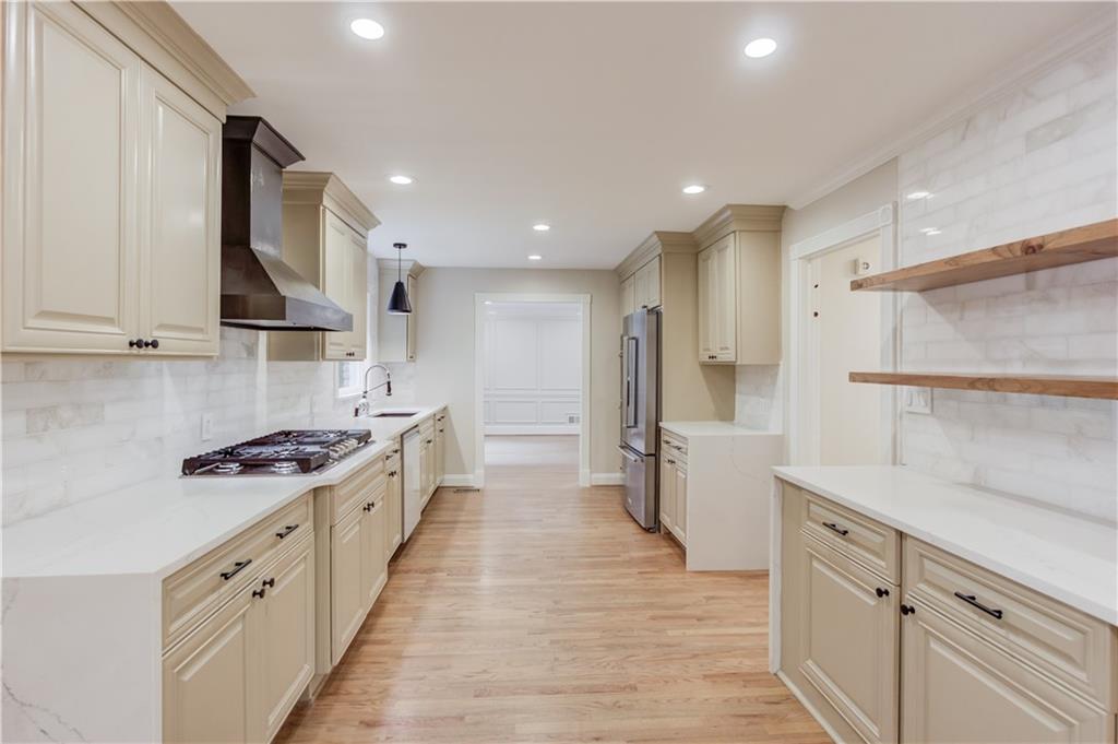 7680 Ryefield Drive Sandy Springs GA 30350