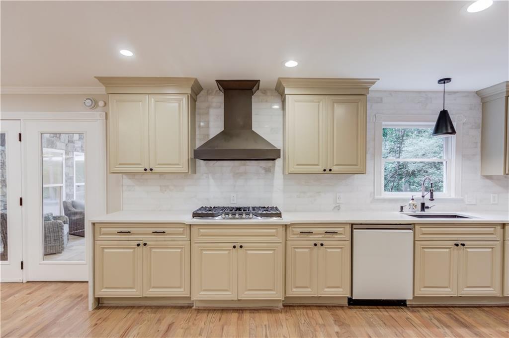 7680 Ryefield Drive Sandy Springs GA 30350