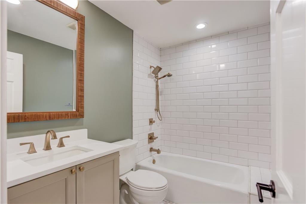 7680 Ryefield Drive Sandy Springs GA 30350