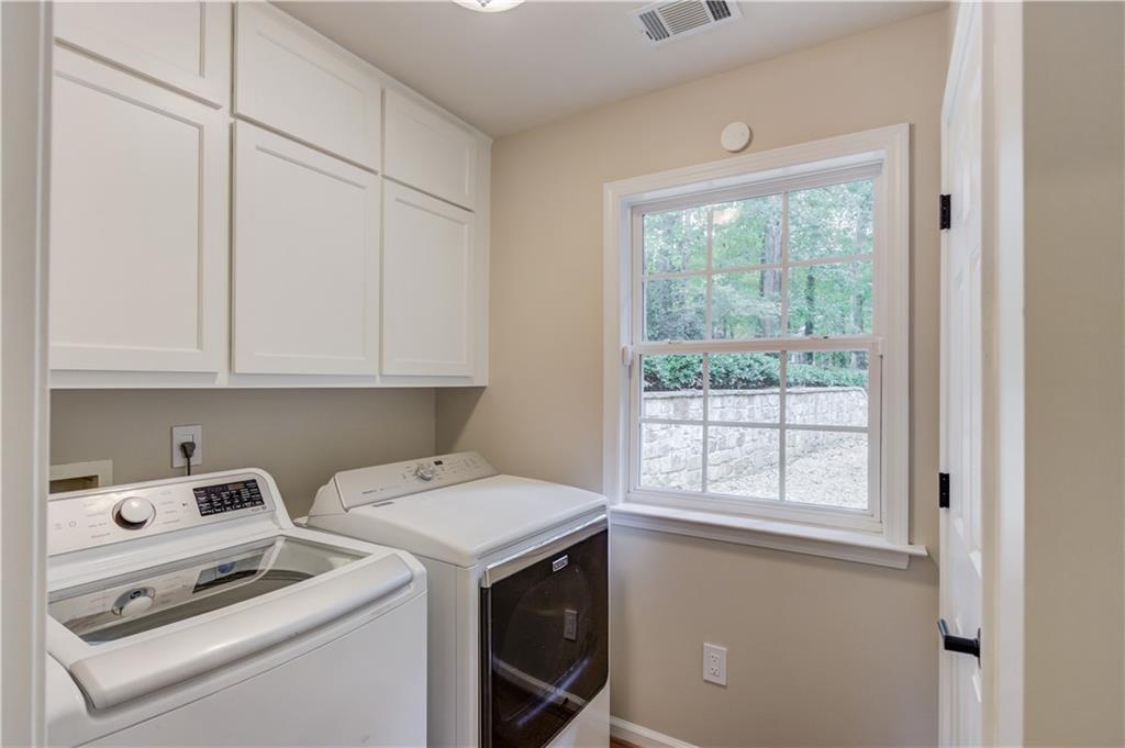 7680 Ryefield Drive Sandy Springs GA 30350