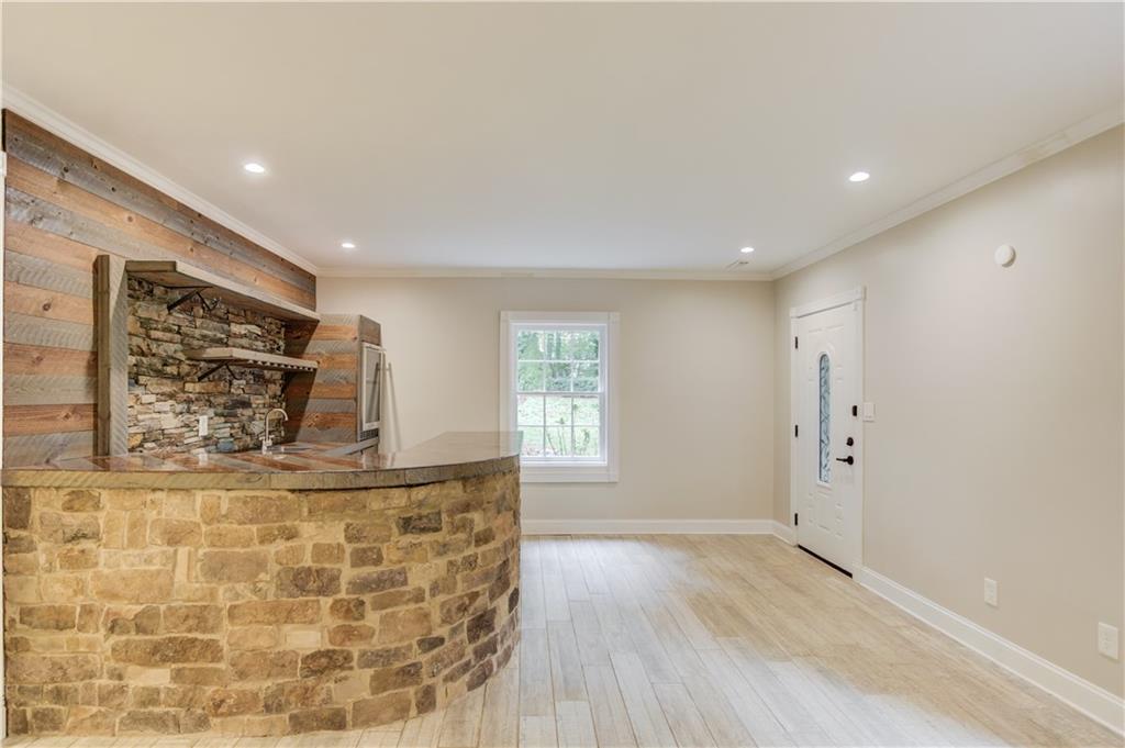 7680 Ryefield Drive Sandy Springs GA 30350