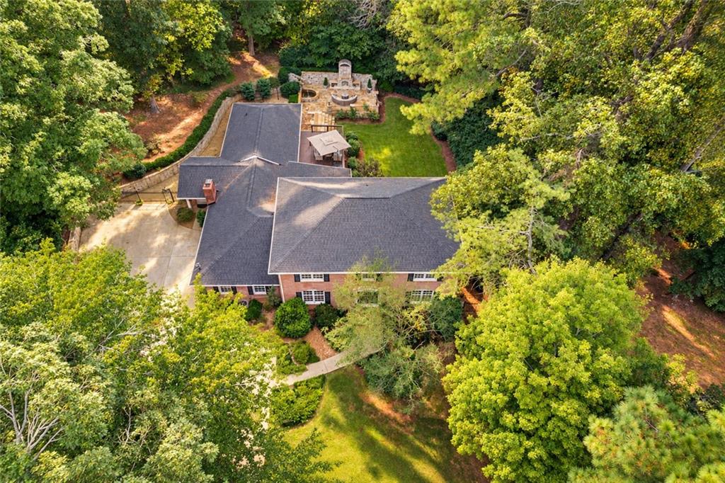 7680 Ryefield Drive Sandy Springs GA 30350