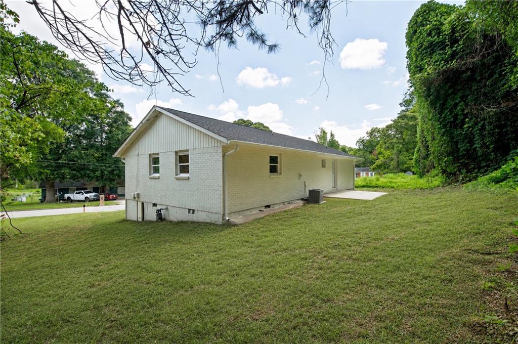 353 Roxbury Drive Riverdale GA 30274