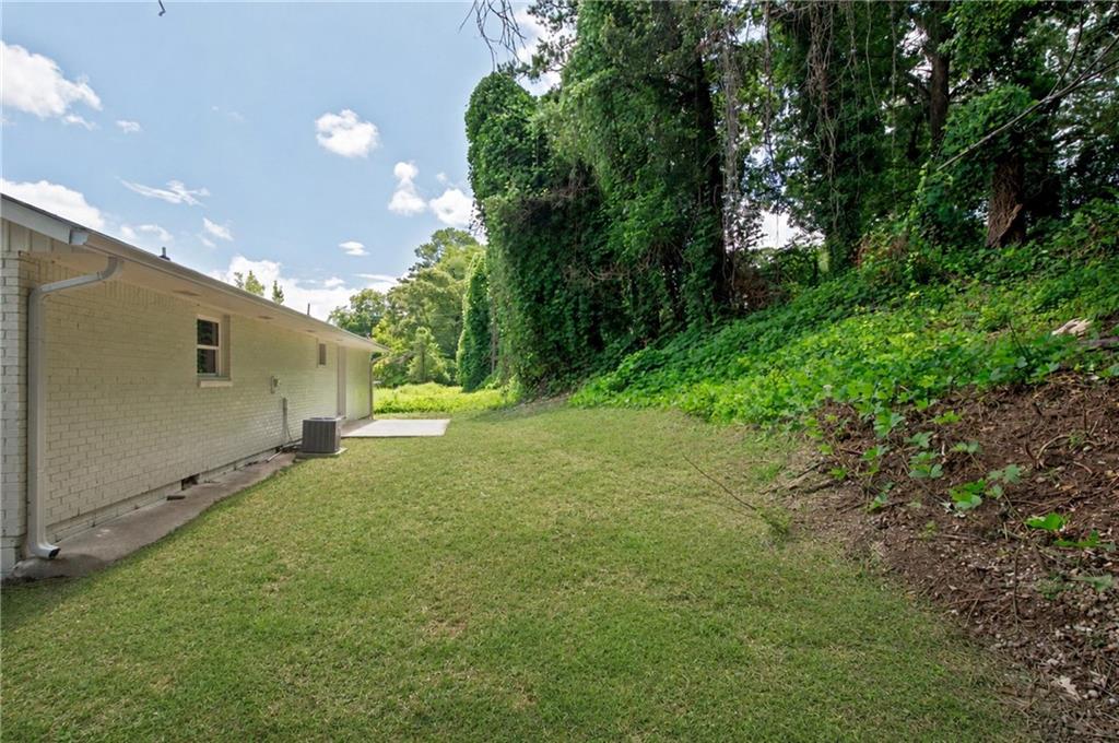353 Roxbury Drive Riverdale GA 30274