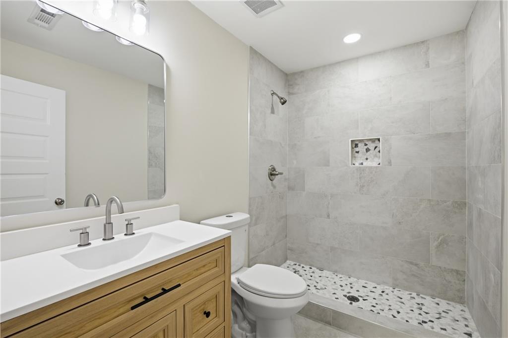 353 Roxbury Drive Riverdale GA 30274