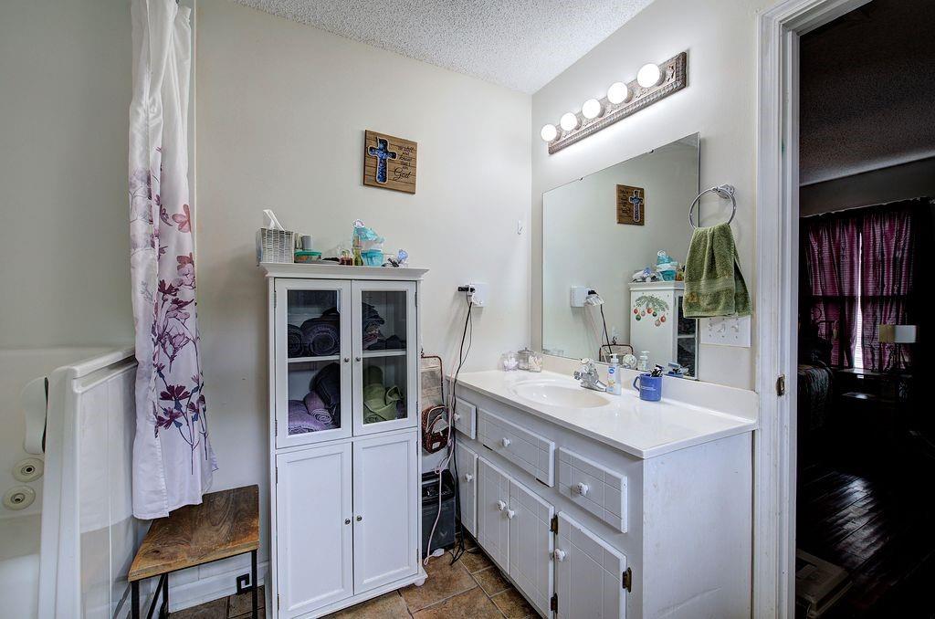 36 Shaw Street Kingston GA 30145