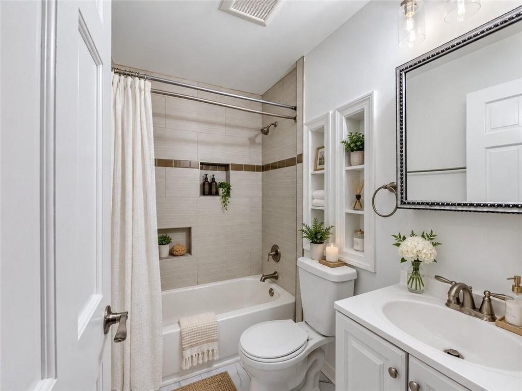5004 Mountclaire Road Stone Mountain GA 30087