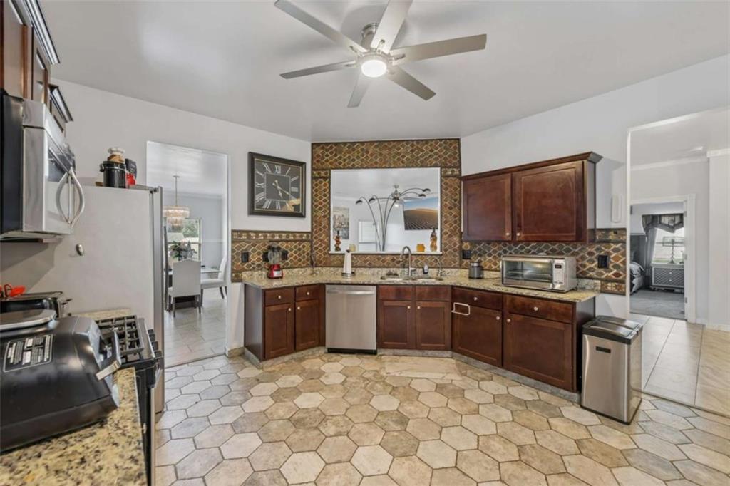 2335 Allman Drive Jonesboro GA 30236