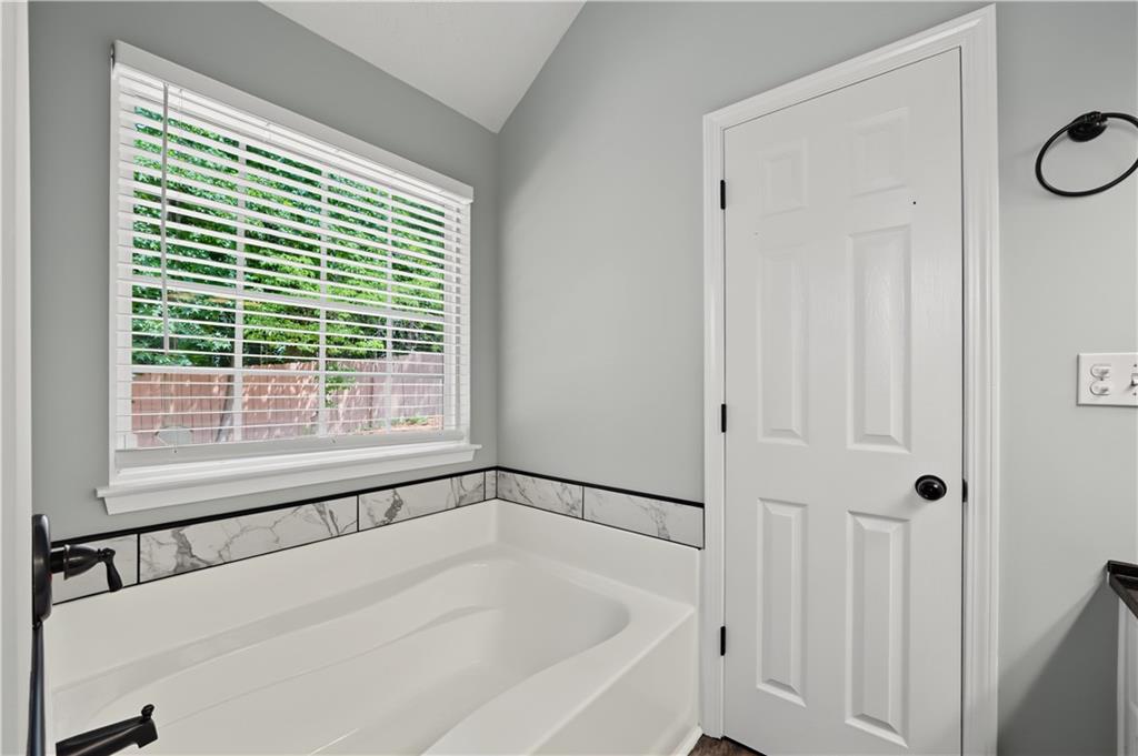 7650 Summit Trail Riverdale GA 30274