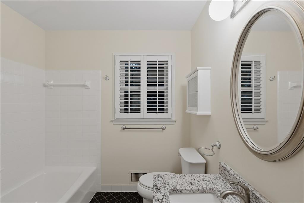 3969 Briaridge Circle Doraville GA 30340