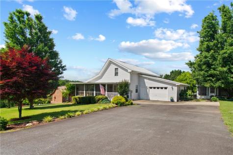 284 Riveredge Drive Ellijay GA 30536
