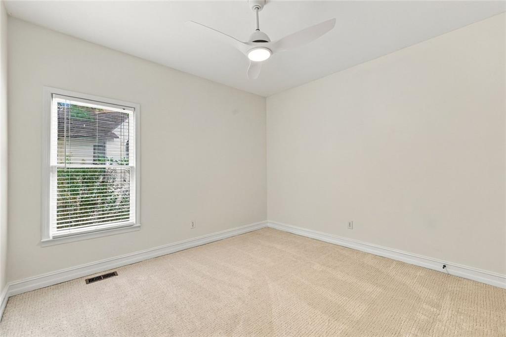 835 Bermuda Run Woodstock GA 30189